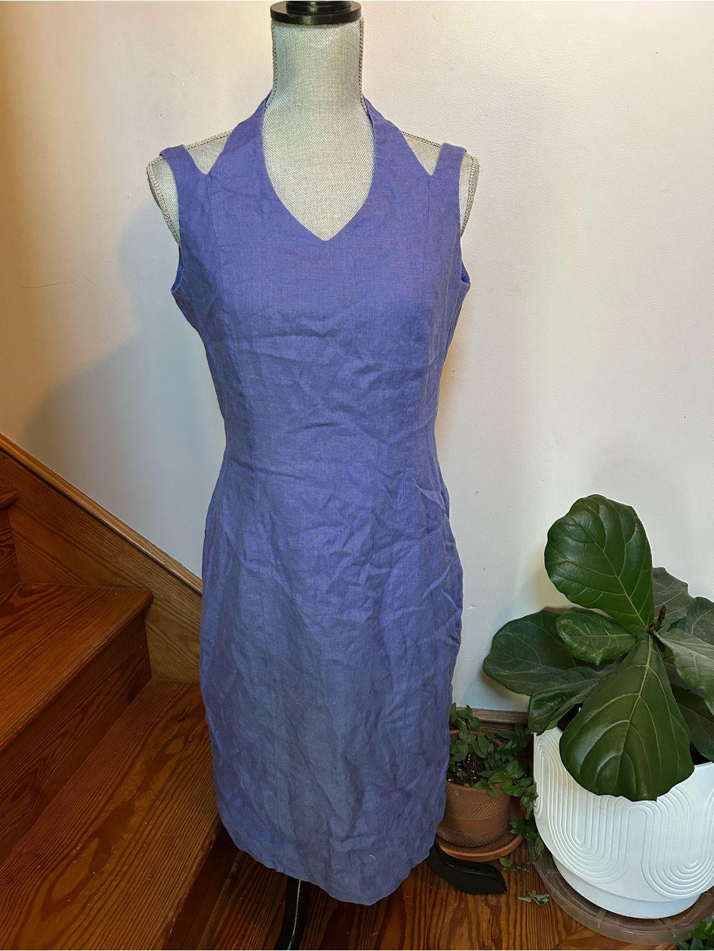 Sleeveless V-Neck Linen Dress in Periwinkle